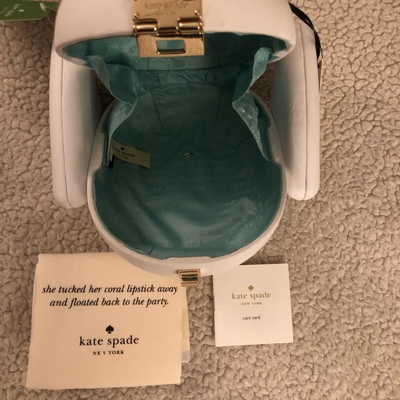 KATE SPADE Checking In 3D Swan Pool Float Bag - Picture 7 of 8